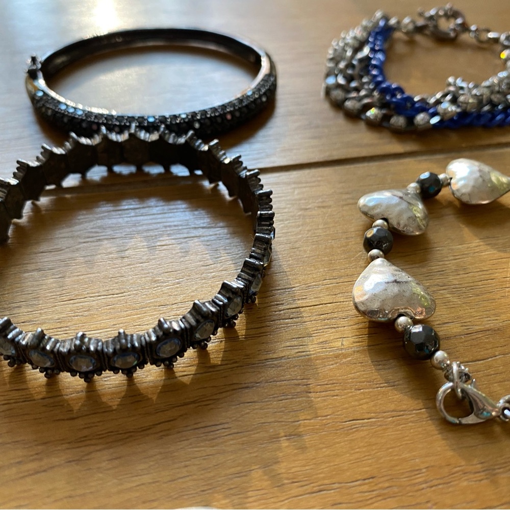 Ring and Bracelet Costume Jewelry Lot, 6 rings, 6 bracelets - Picture 4 of 4